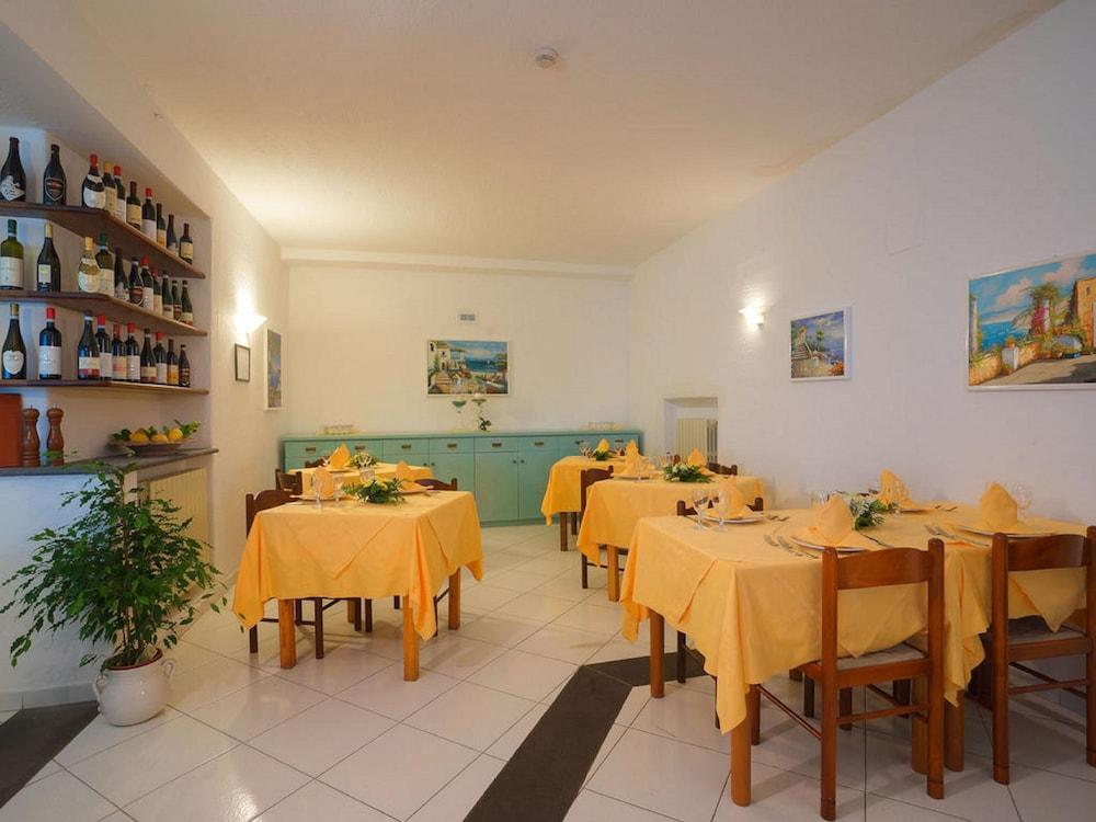 Hotel La Luna Ischia Exterior foto